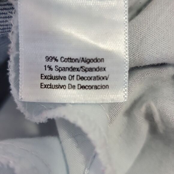 a.n.a. Cropped Classic Denim Pants. Size 8. EUC - Picture 6 of 7